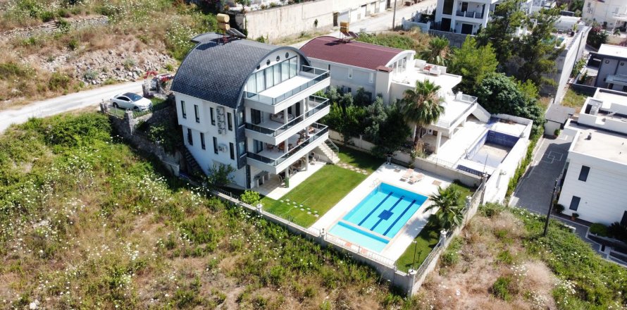 5+1 Villa i Alanya, Antalya, Tyrkia Nr. 219753
