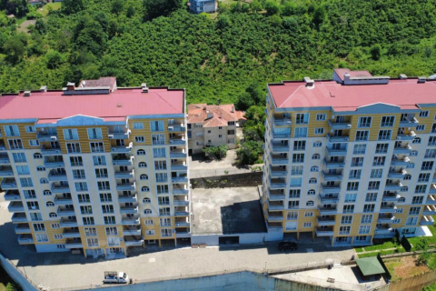 2+1 Apartment in Yomra, Trabzon, Turkey No. 228500