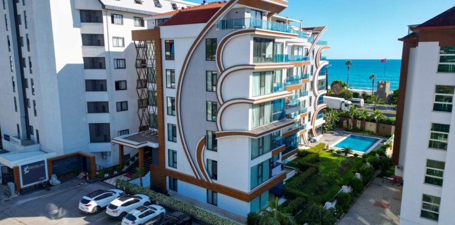 1+1 Apartment in Mahmutlar, Antalya, Turkey No. 225337