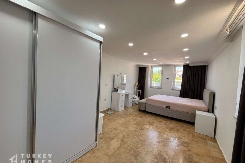 ویلا در  Dalyan ، ترکیه 4 خوابه ، 400 متر مربع.  شماره 232652 - 18