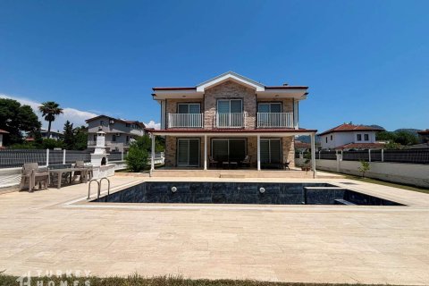 ویلا در  Dalyan ، ترکیه 4 خوابه ، 400 متر مربع.  شماره 232652 - 2