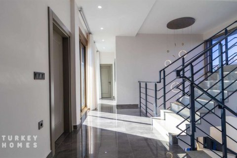 Продажа виллы  в Белеке, Анталье, Турция 5+1, 333м2, №232647 – фото 9