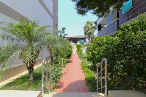 آپارتمان در  Kestel ، ترکیه 2 خوابه ، 110 متر مربع.  شماره 218808 - 17