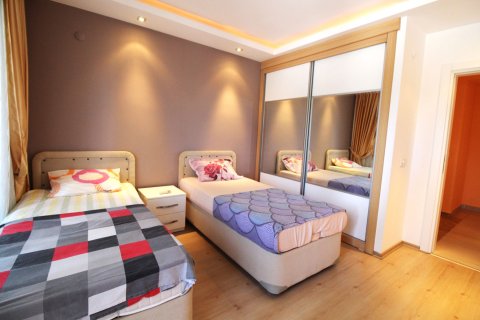 آپارتمان در  Kestel ، ترکیه 2 خوابه ، 110 متر مربع.  شماره 218808 - 8