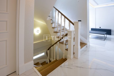 Продажа виллы  в Измире, Турция 4+1, 230м2, №213603 – фото 24