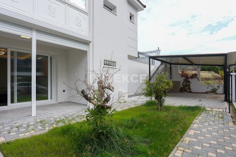 Продажа виллы  в Измире, Турция 4+1, 230м2, №213603 – фото 7