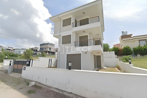 Продажа виллы в Сеферихисаре, Измире, Турция 4+1, 150м2, №213600 – фото 2