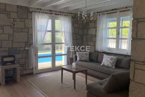 4+1 Villa  i Cesme, Izmir, Tyrkiet Nr. 224638 - 27
