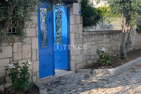 4+1 Villa  i Cesme, Izmir, Tyrkiet Nr. 224638 - 24