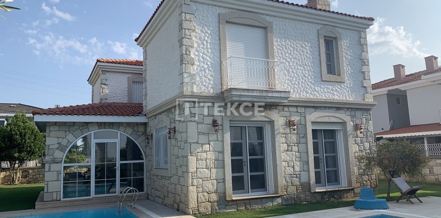 4+1 Villa  i Cesme, Izmir, Tyrkiet Nr. 224638