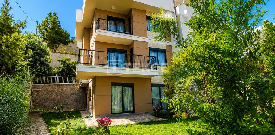 4+2 Villa i Alanya, Antalya, Tyrkia Nr. 228842