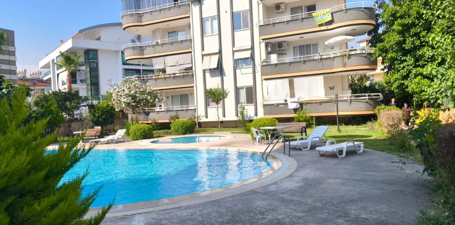 2+1 Lägenhet  i Oba, Antalya, Turkiet Nr. 227832