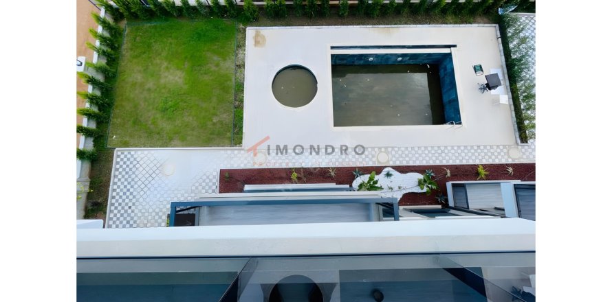 1+1 Apartment  in Dosemealti, Antalya, Turkey No. 217207