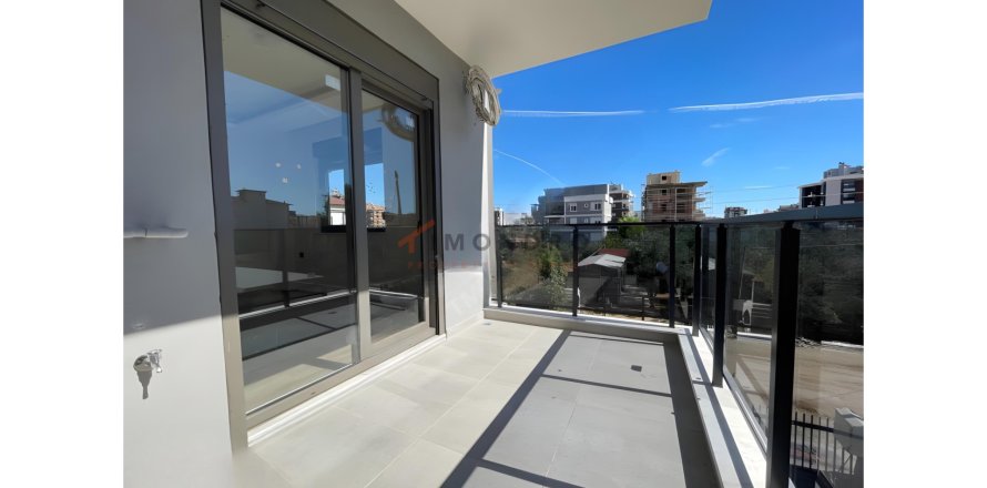 2+1 Apartment  in Dosemealti, Antalya, Turkey No. 217208