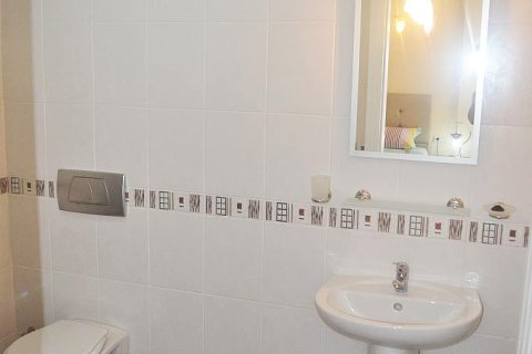 2+1 Lejlighed i Mahmutlar, Antalya, Tyrkiet Nr. 226230 - 12