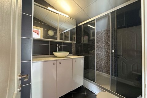 Villa for sale  in Izmir, Turkey, 4 bedrooms, 210m2, No. 226234 – photo 13