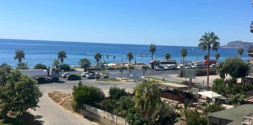 Квартира 1+1 в Махмутларе, Анталья, Турция №217747