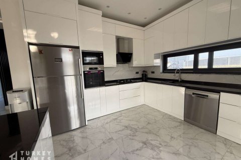 Продажа виллы  в Белеке, Анталье, Турция 4+1, 260м2, №232657 – фото 11