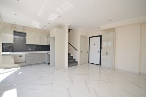 Аренда квартиры  в Аланье, Анталье, Турция 2+1, 100м2, №216759 – фото 20