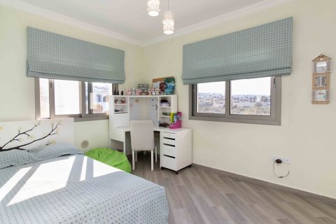 Продажа квартиры  в Гирне, Северный Кипр 3+1, 110м2, №211823 – фото 8