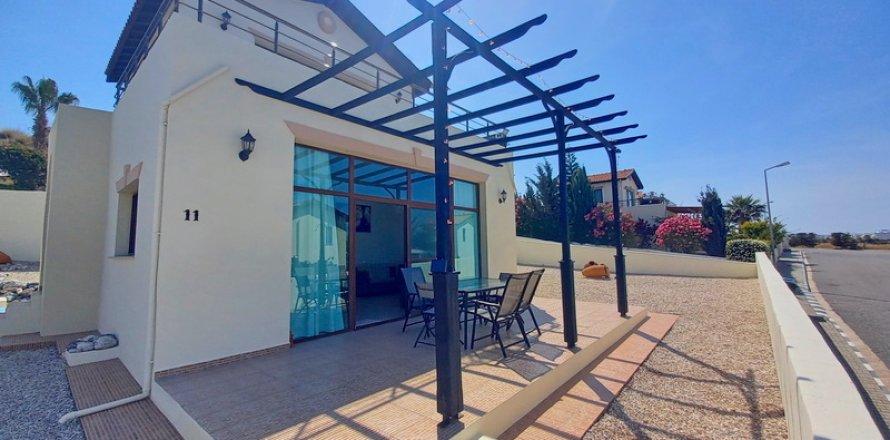 Вилла  2+1 в Гирне, Северный Кипр №211822