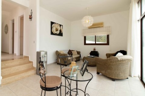 Продажа виллы  в Гирне, Северный Кипр 2+1, 80м2, №211822 – фото 11