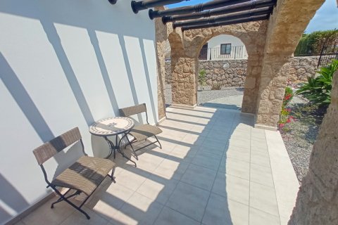 Продажа виллы  в Гирне, Северный Кипр 3+1, 110м2, №211819 – фото 4