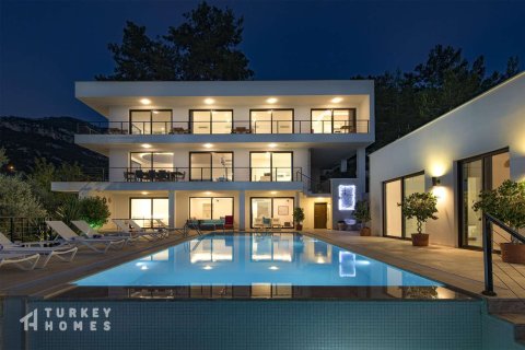 5+1 Villa  i Fethiye, Mugla, Tyrkia Nr. 233623 - 2