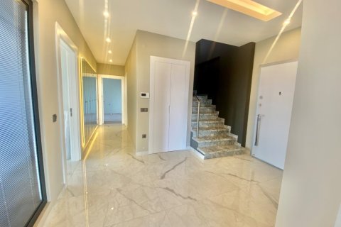 Продажа квартиры в Аланье, Анталье, Турция 6 комн., 200м2, №212104 – фото 17