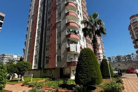 Daire  2+1  Mezitli, Mersin, Türkiye №230534