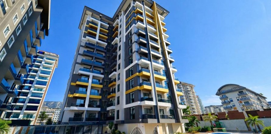 آپارتمان در  Mahmutlar ، ترکیه 50 متر مربع.  شماره 217166