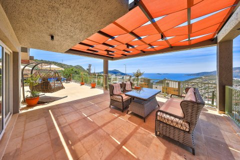 Продажа виллы  в Каше, Анталье, Турция 4+1, 300м2, №221826 – фото 14