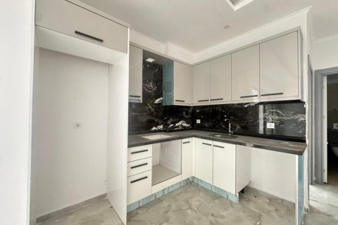 Lägenhet  i Mahmutlar, Antalya, Turkiet Nr. 215736