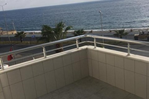 Lägenhet i Mahmutlar, Antalya, Turkiet Nr. 215732 - 2