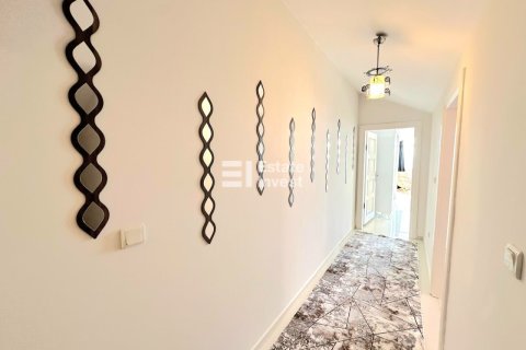 3+1 Leilighet  i Alanya, Antalya, Tyrkia Nr. 223379 - 9