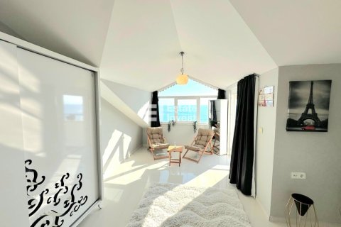 3+1 Leilighet  i Alanya, Antalya, Tyrkia Nr. 223379 - 2