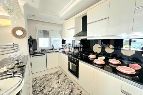 3+1 Leilighet  i Alanya, Antalya, Tyrkia Nr. 223379 - 6