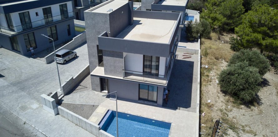 Вилла  4+1 в Чаталкое, Гирне, Северный Кипр №214616