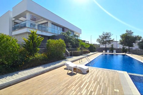 2+1 Lägenhet  i Alsancak, Girne,  Nr. 214614 - 2