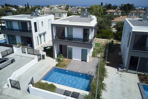 Продажа виллы  в Озанкое, Гирне, Северный Кипр 3+1, №214615 – фото 2