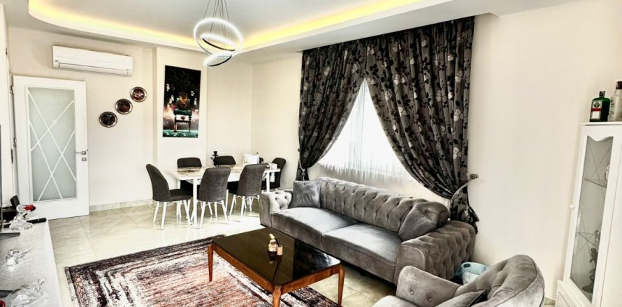 2+1 Apartment  in Mahmutlar, Antalya, Turkey No. 218186