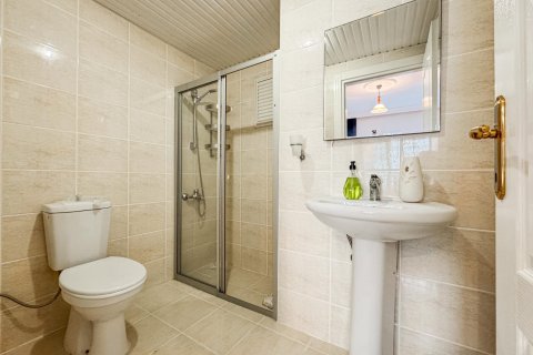 آپارتمان در Oba ، ترکیه 2 خوابه ، 100 متر مربع. شماره 218187 - 15