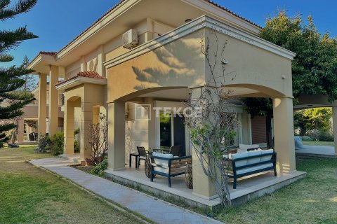 3+1 Villa i Cesme, Izmir, Turkiet Nr. 224793 - 9