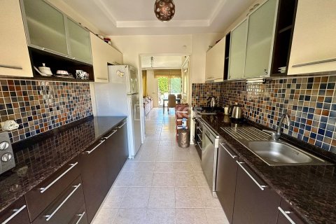 3+1 Villa i Cesme, Izmir, Turkiet Nr. 224793 - 26