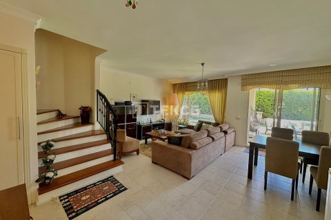 3+1 Villa i Cesme, Izmir, Turkiet Nr. 224793 - 22