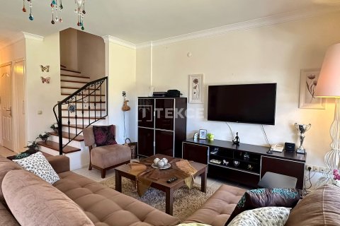 3+1 Villa i Cesme, Izmir, Turkiet Nr. 224793 - 25