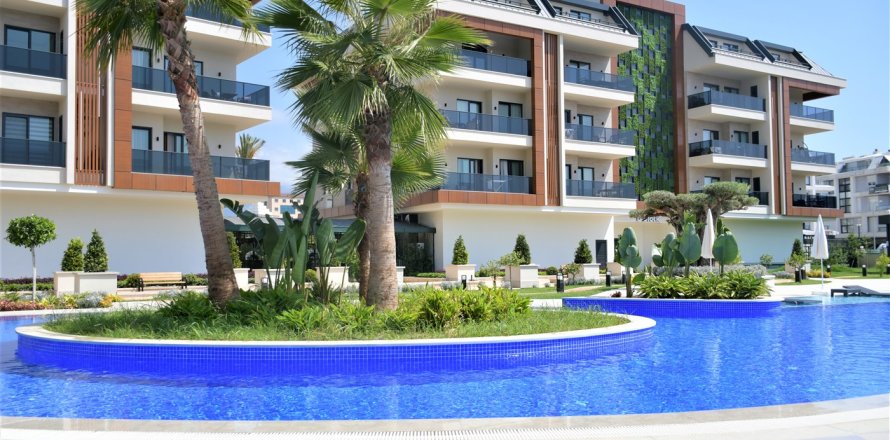 Daire   Oba, Antalya, Türkiye №222346