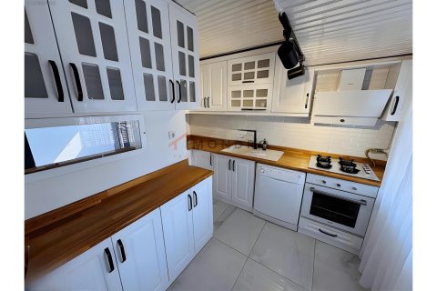 Apartment for sale  in Fatih, Istanbul, Turkey, 3 bedrooms, 135m2, No. 222343 – photo 16