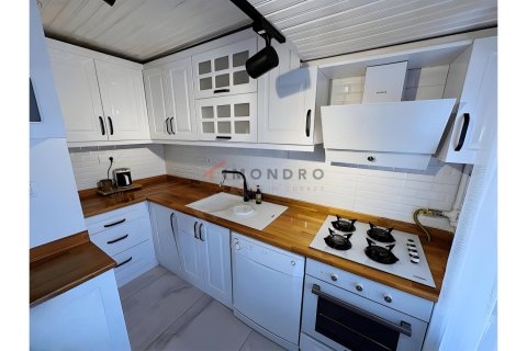 Apartment for sale  in Fatih, Istanbul, Turkey, 3 bedrooms, 135m2, No. 222343 – photo 17