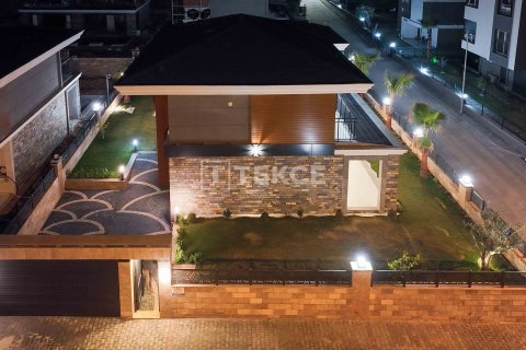 4+1 Villa  i Kusadasi, Aydin, Tyrkia Nr. 217089 - 10